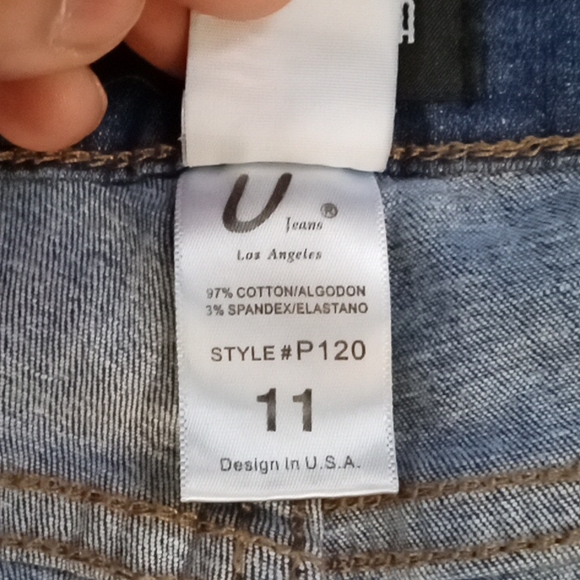 😍women's fashion nova distressed jeans😍 - Picture 3 of 6